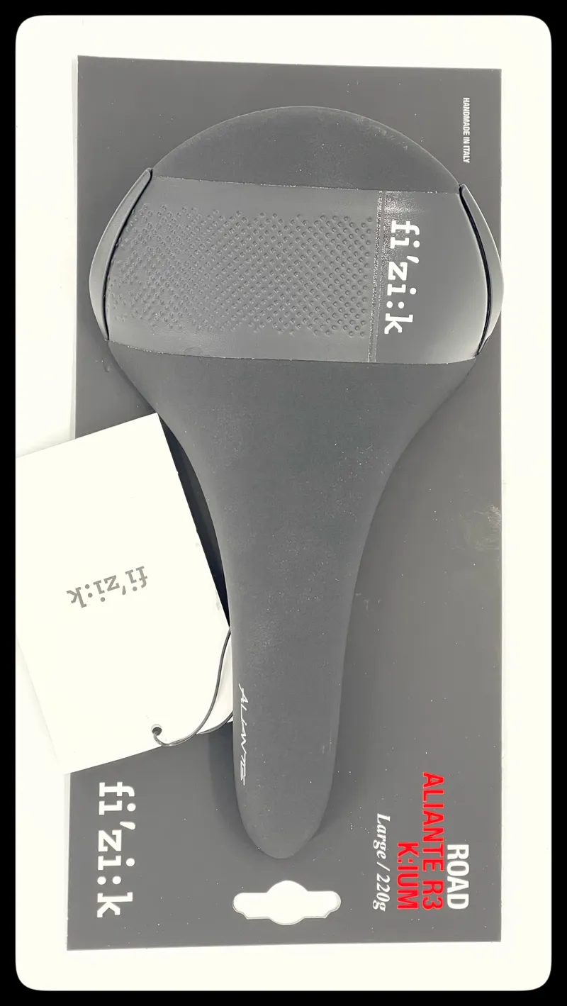 Fizik Aliante R3 Large 152 mm Wide Black-3
